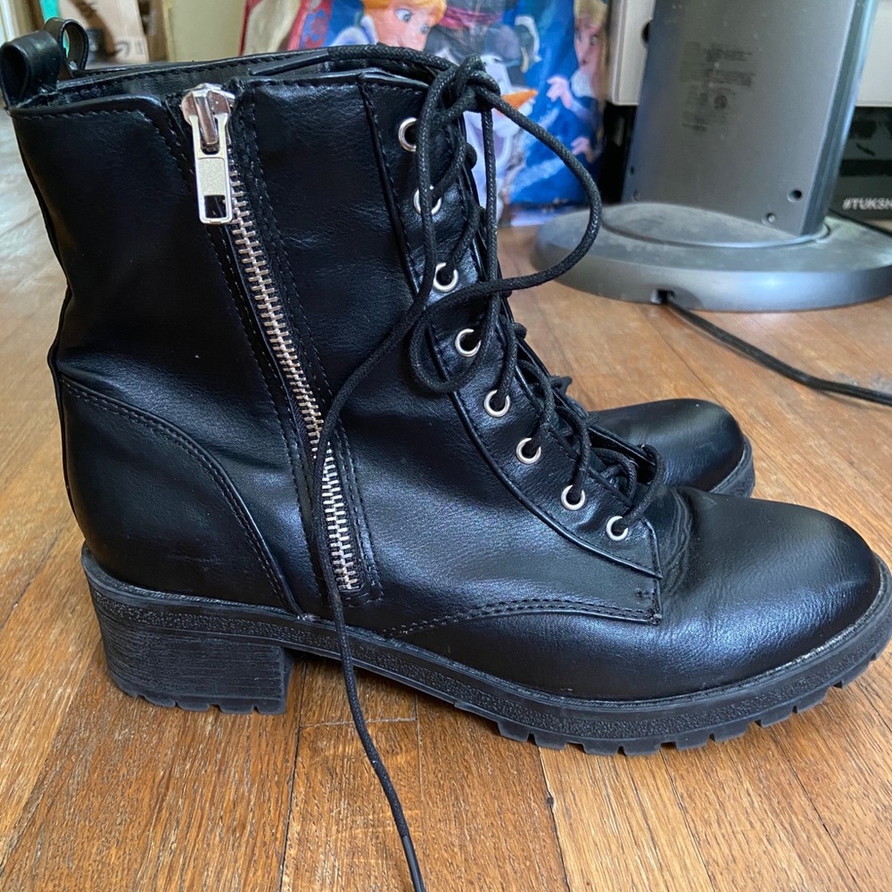 Black zip/lace up combat boots